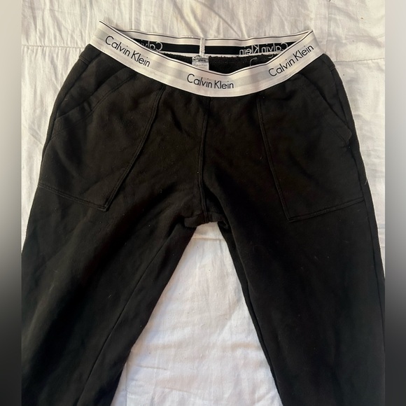 🔳CALVIN KLEIN JOGGING PANTS🔳 - Picture 1 of 2